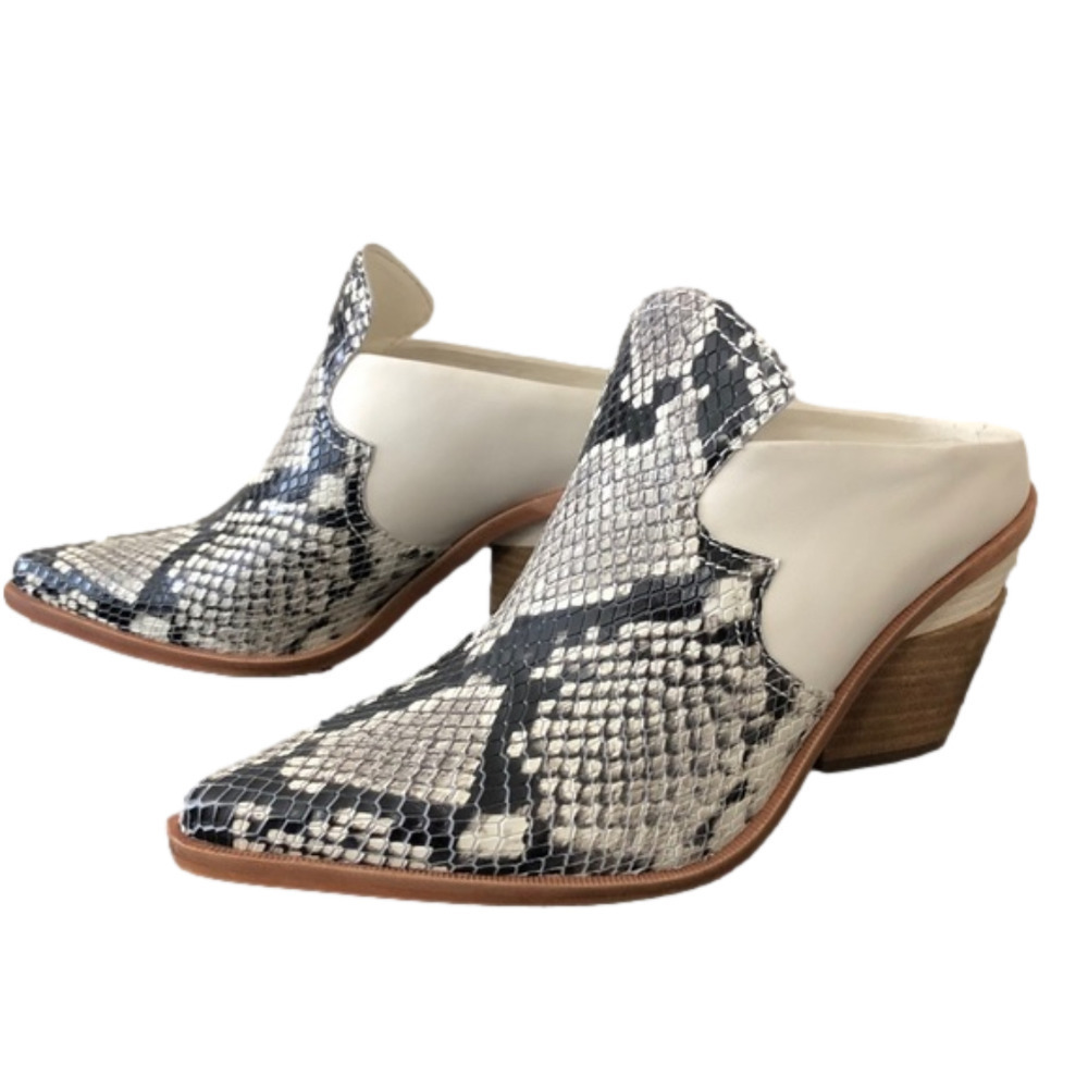 Gianni Bini Snakeskin Western Mules